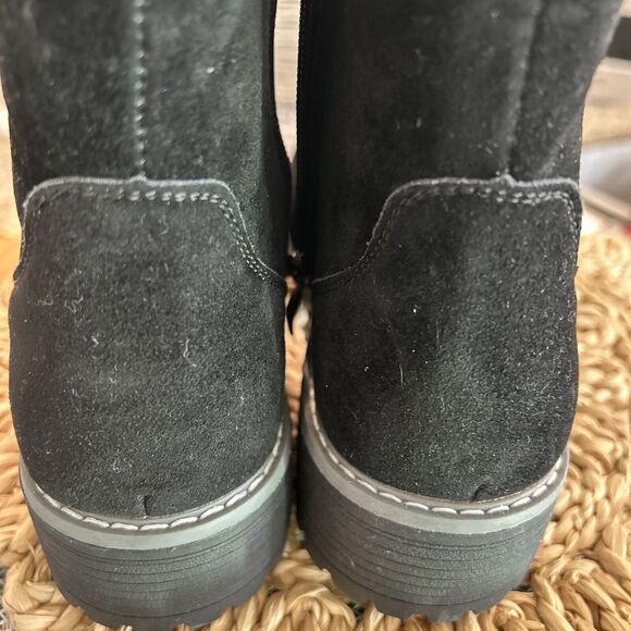 New Seven7 Bestie Black Vegan Suede Bootie Women's Size 9 Zip Non Slip Lug Sole‎ - Picture 7 of 12